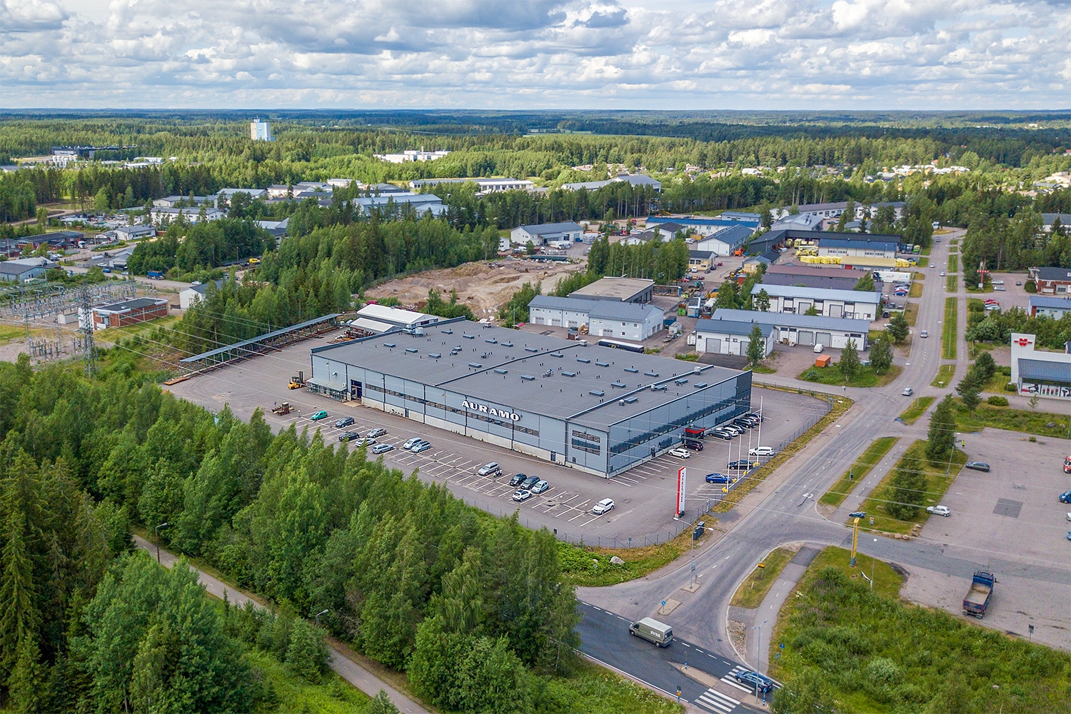 S-Pankki Toimitila myy Järvenpään Yrittäjänkadun kohteen Stendörrenille
